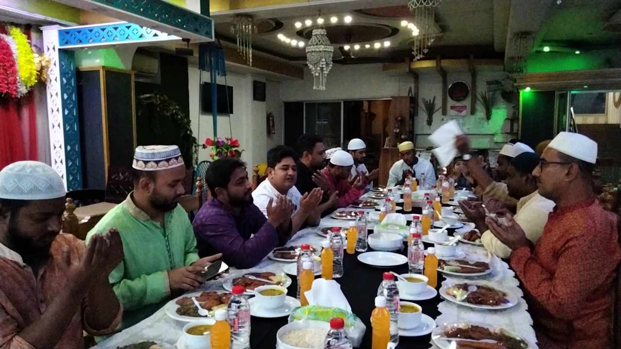 আলমডাঙ্গা ও মেহেরপুরে ইফতার মাহফিল ও দোয়া