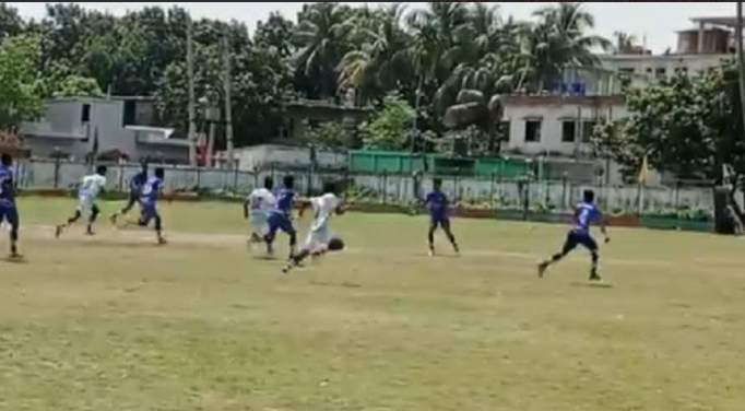 মেহেরপুরে বঙ্গবন্ধু আন্তঃকলেজ ফুটবল টুর্নামেন্ট অনুষ্ঠিত
