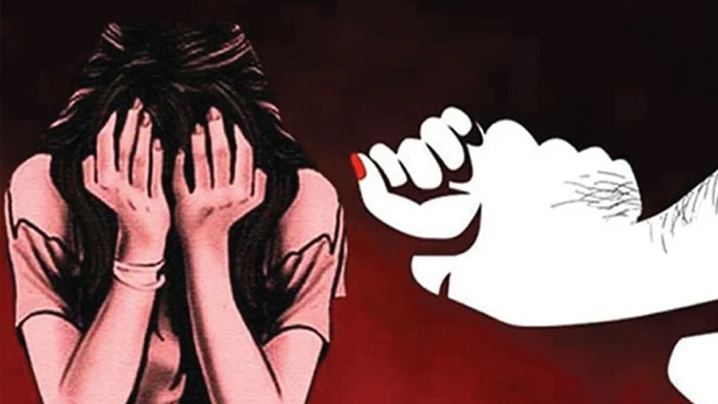 তিন নারীকে সংঘবদ্ধ ধর্ষণের অভিযোগ