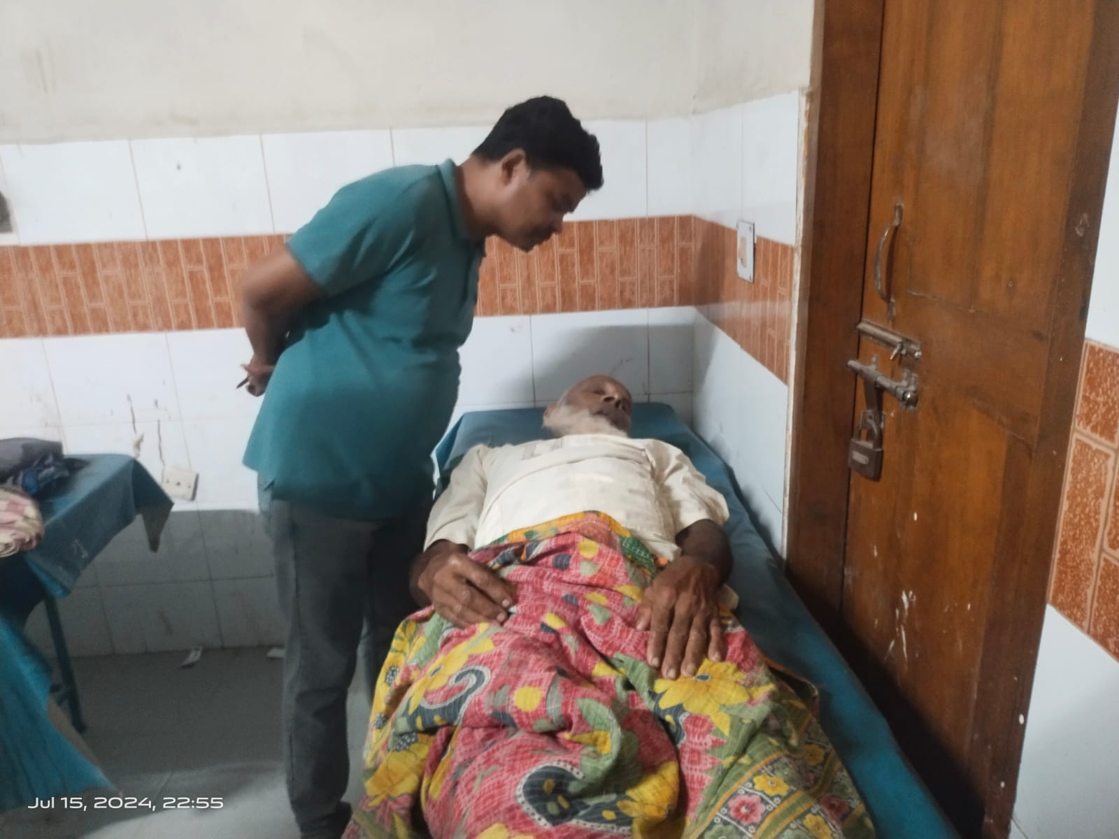 কুড়ুলগাছিতে কৃষককে পিটিয়ে আহত, হাসপাতালে ভর্তি