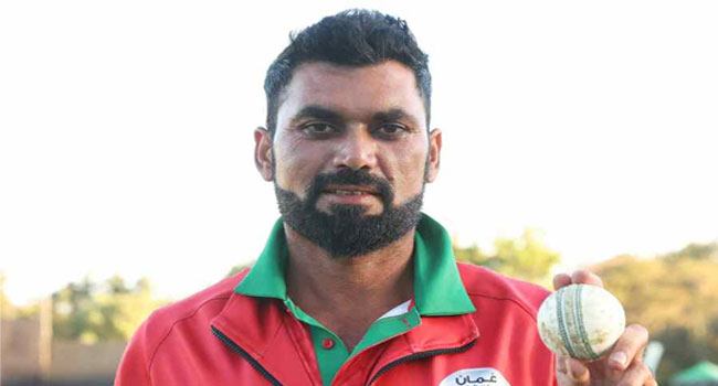 শাহিন আফ্রিদির রেকর্ড ভাঙলেন ওমানের বিলাল