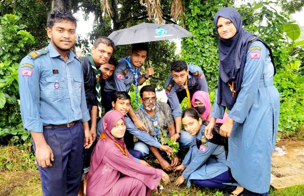 আলমডাঙ্গায় সপ্তাহব্যাপী বৃক্ষরোপণ কর্মসূচি শুরু