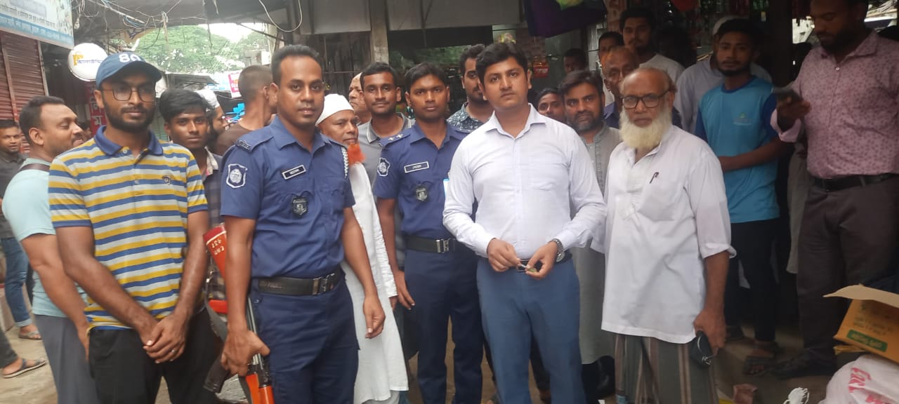 দর্শনায় ব্যবসায়ীকে ১০ হাজার টাকা জরিমানা