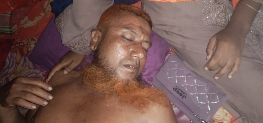 দামুড়হুদায় যাত্রীবাহী বাসে অজ্ঞান পার্টির খপ্পরে পড়ে
