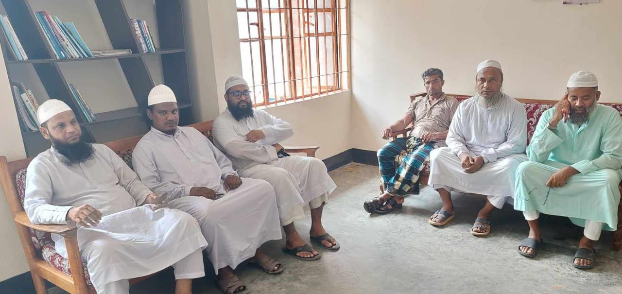 চুয়াডাঙ্গার নবাগত জেলা প্রশাসক ও পুলিশ সুপারের সঙ্গে