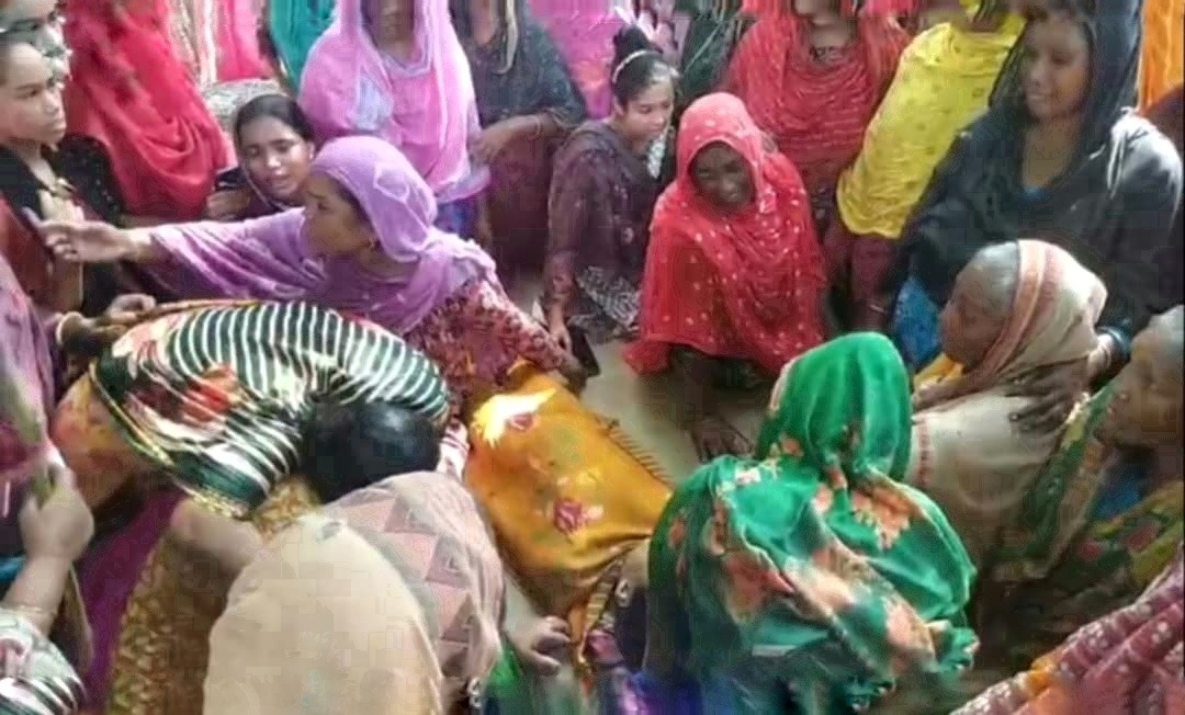 গাংনীতে পানিতে ডুবে প্রতিবন্ধী শিশুর মৃত্যু