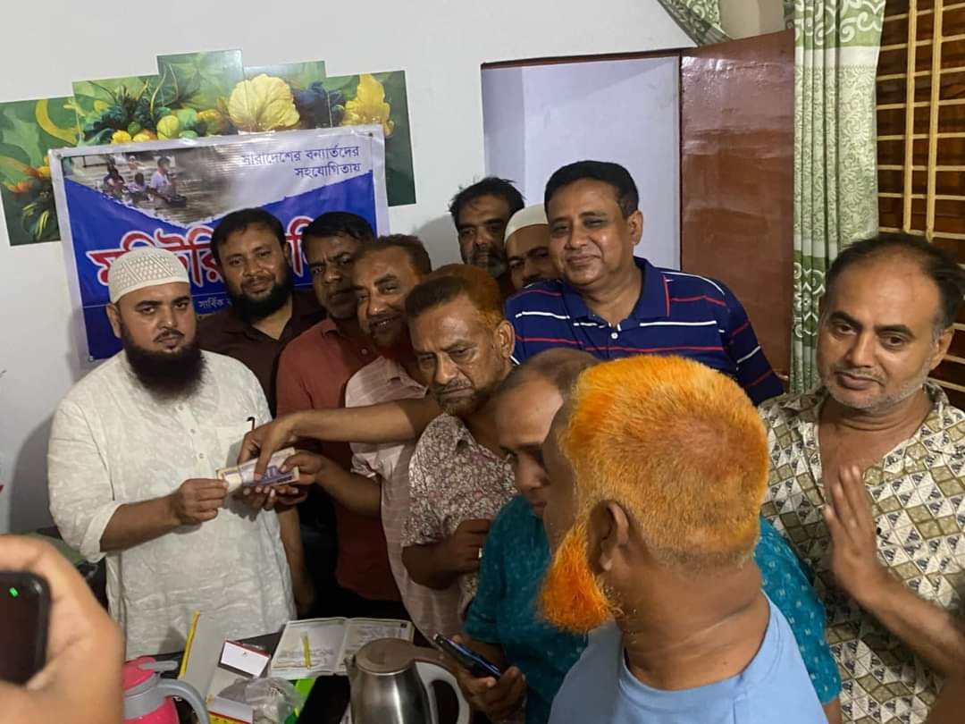 আলমডাঙ্গা গণত্রাণ কমিটির ত্রাণ ফান্ডে ‘ফেইথ ৮৯’-এর অনুদান