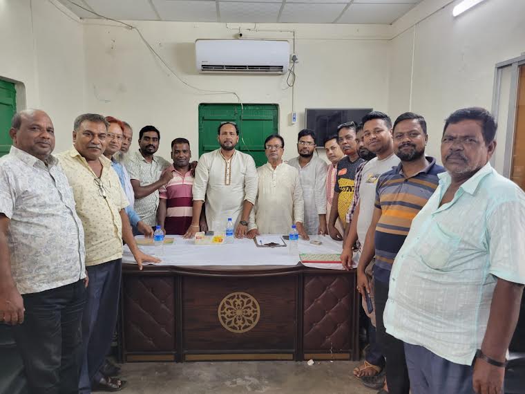 দর্শনায় কেরুজ শ্রমিক ইউনিয়নের সাধারণ সম্পাদক মাসুদুর রহমানের শেষ সভা