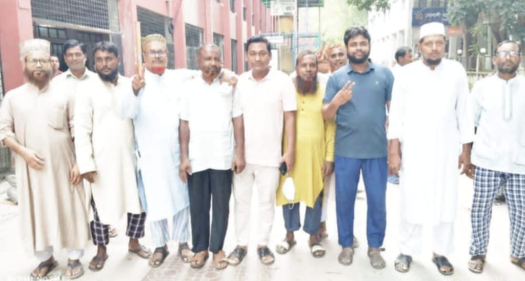 মেহেরপুরে জামায়াতের ১৩ নেতা-কর্মীকে মামলা থেকে অব্যহতি