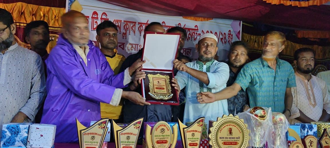 আন্দুলবাড়িয়াকে হারিয়ে চ্যাম্পিয়ন বোড়াই