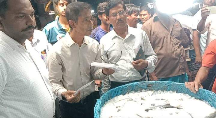 ওজনে কম দেয়ায় ৪ ব্যবসায়ীর জরিমানা