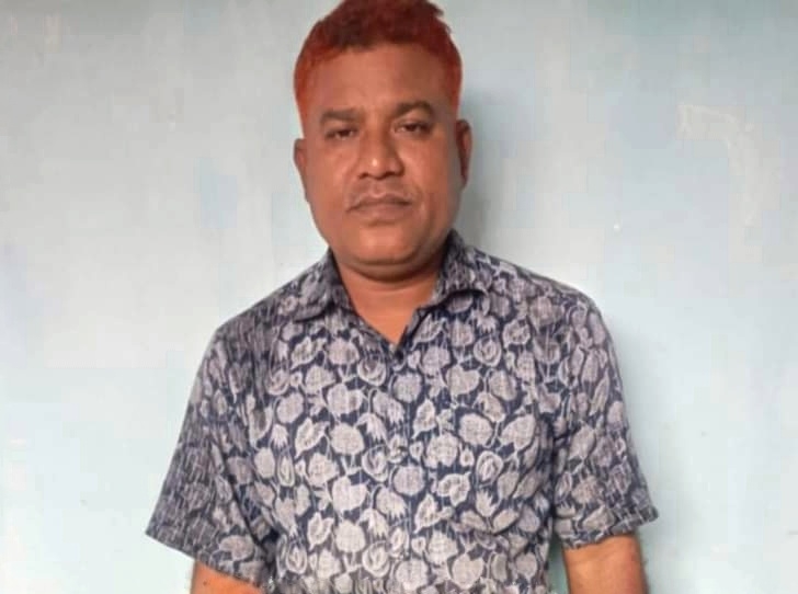 গাংনীতে শিক্ষক রাকিবুল ইসলাম গ্রেপ্তার