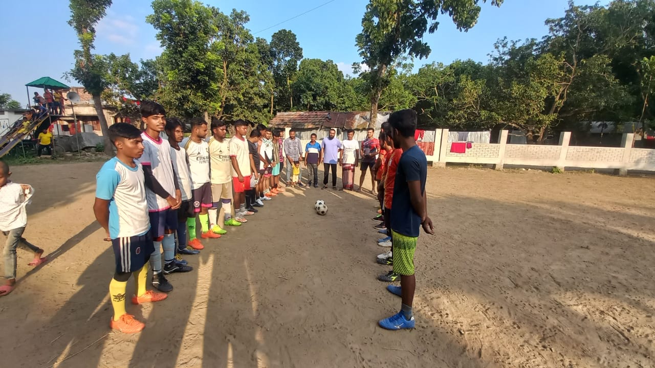 জীবননগর গঙ্গাদাশপুর সুপার সিক্স ফুটবল টুর্নামেন্টের উদ্বোধন