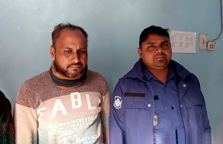 গাংনীতে ১৫ বোতল ফেনসিডিলসহ একজন আটক