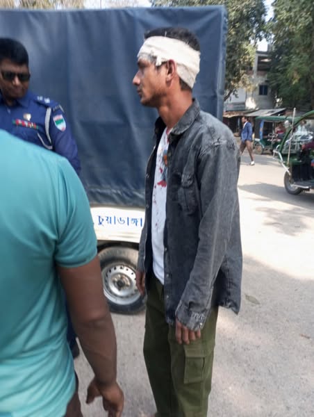 জীবননগরে স্বেচ্ছাসেবক লীগ নেতা মেহেদী হাসানকে পিটিয়ে জখম