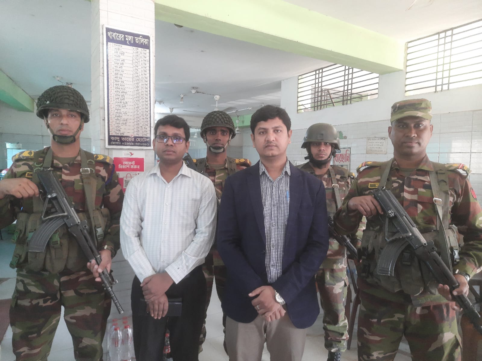 চুয়াডাঙ্গায় অস্বাস্থ্যকর ও নোংরা পরিবেশে খাবার তৈরি