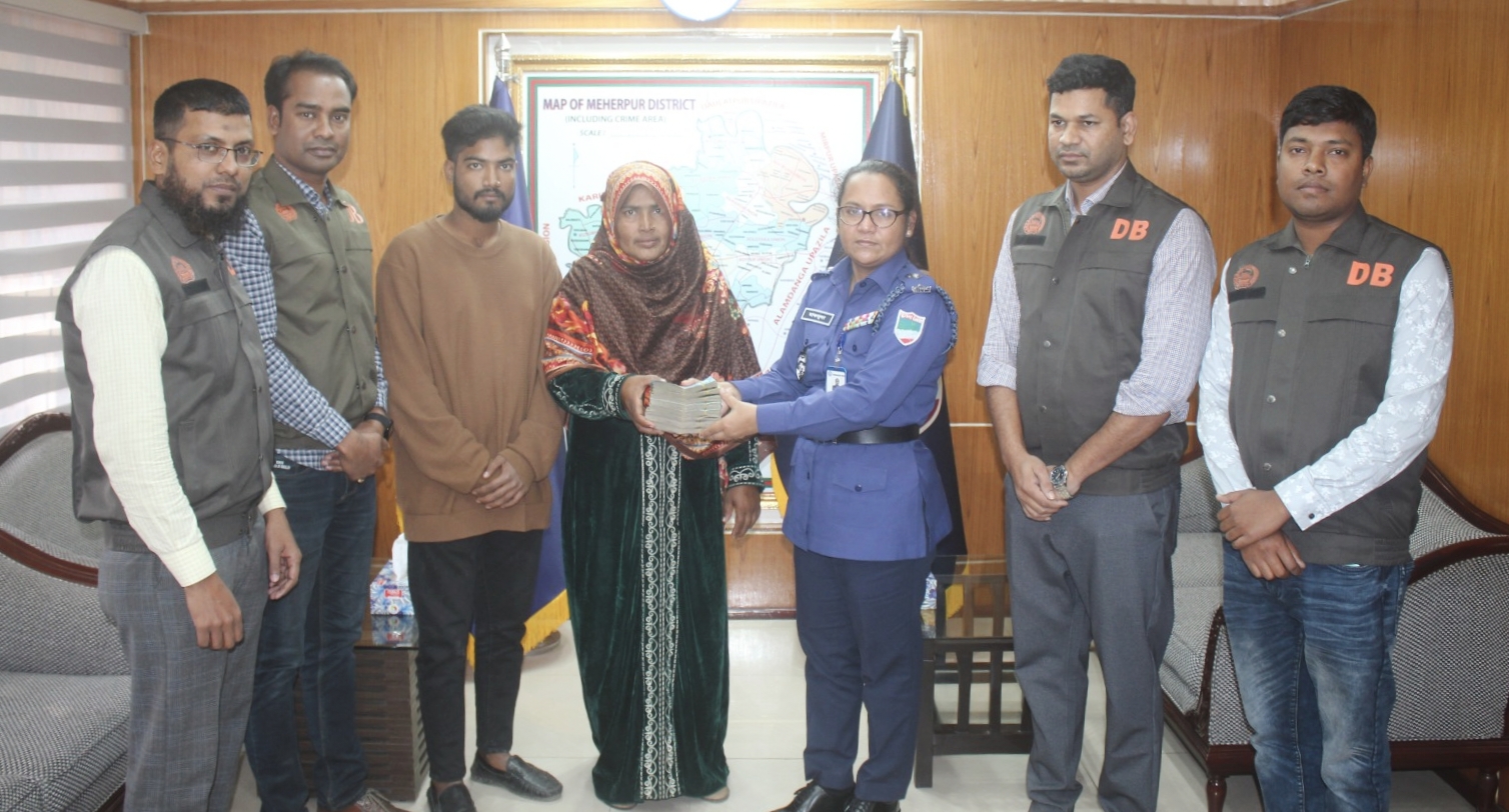 মেহেরপুরে ভিসা জালিয়াতি চক্রের এক প্রতারক গ্রেপ্তার