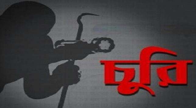 জীবননগরে সাংবাদিকের বাড়ি থেকে অর্ধ লক্ষাধিক টাকা চুরি