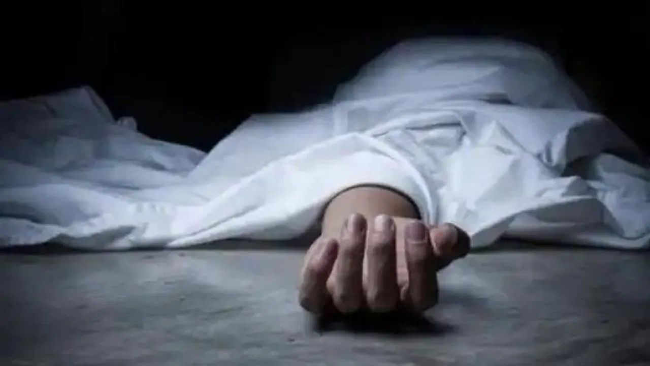 মেহেরপুরে কোমলপানীয় পানে এক ব্যক্তির মৃত্যু