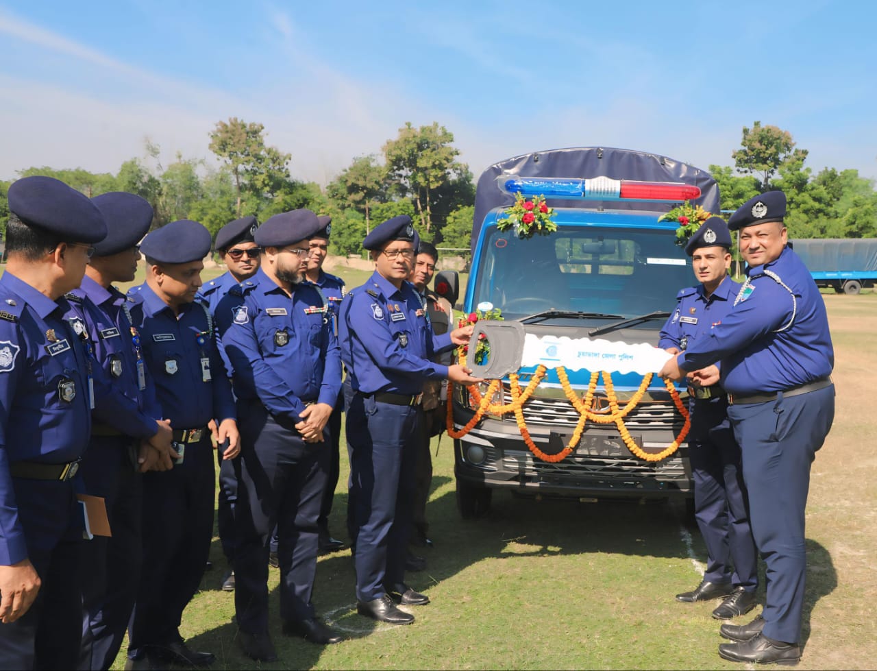 চুয়াডাঙ্গা সদর পুলিশ ফাঁড়িতে যুক্ত হলো নতুন পিকআপ