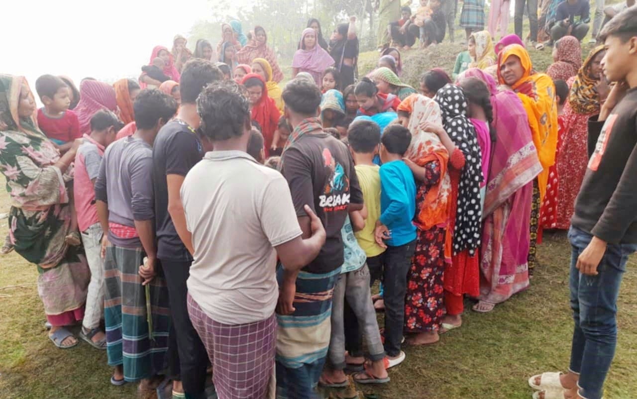 মেহেরপুরের ভৈরব নদে মিলল নবজাতকের মরদেহ