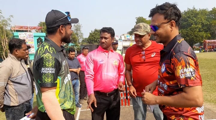 মুন্সিগঞ্জে মরহুম কোকো স্মৃতি টি-টোয়েন্টি ক্রিকেট টুর্নামেন্ট