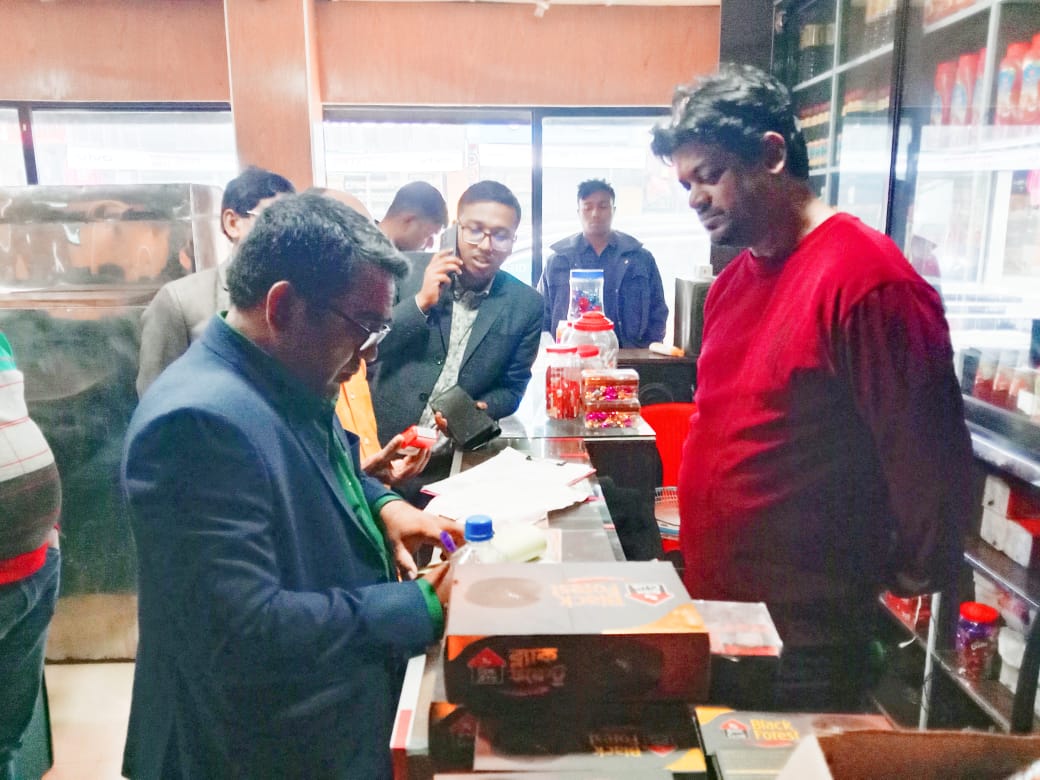 মেহেরপুরে ব্যবসায়ীকে ৫ হাজার টাকা জরিমানা