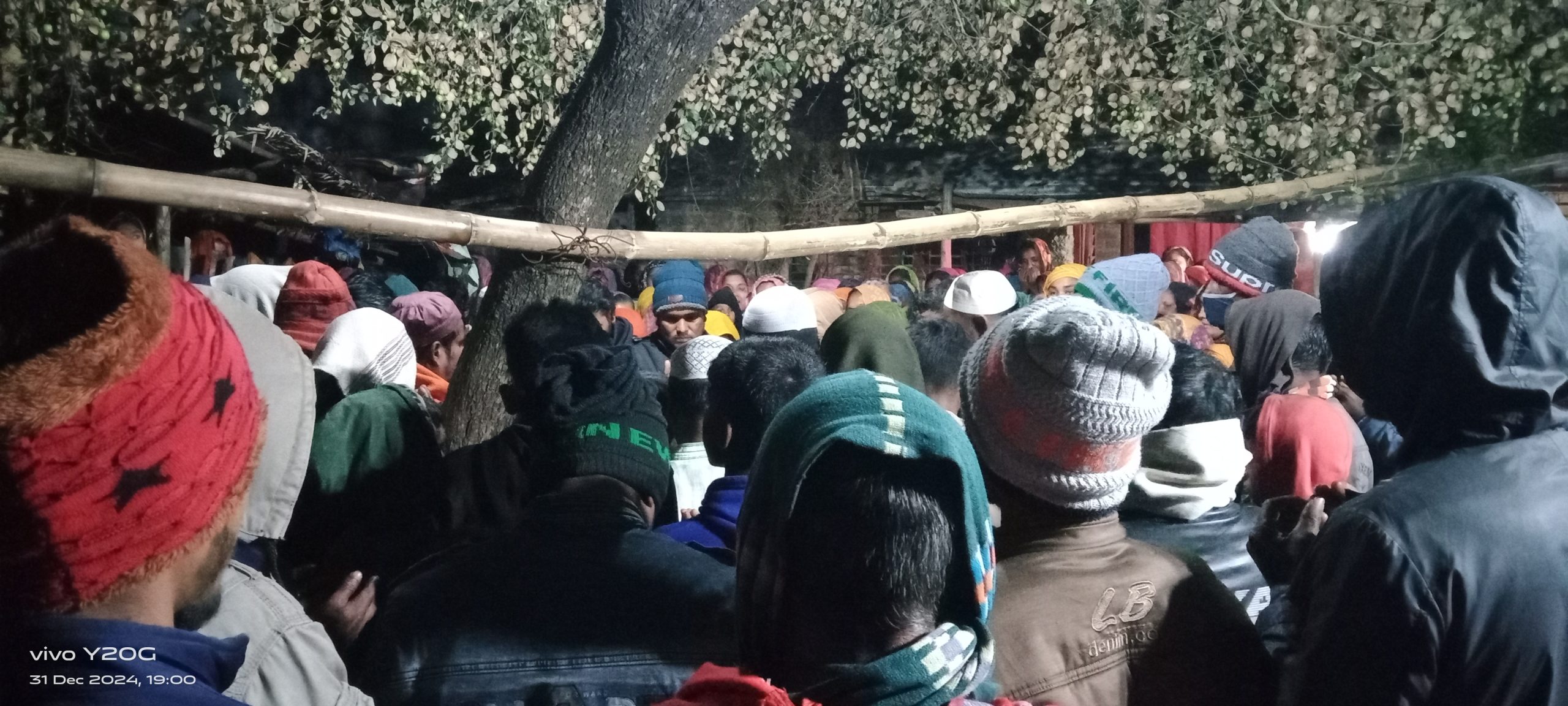 দর্শনায় ওয়াজ মাহফিল শেষে বাড়ি ফেরার পথে দুর্ঘটনা, চিকিৎসাধীন অবস্থায় শিক্ষার্থীর মৃত্যু, আহত ২