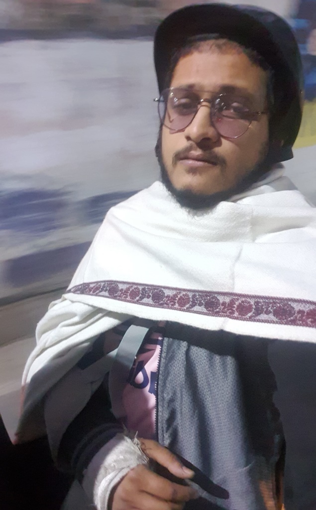 গাংনীতে ব্যবসায়ী পার্টনারের কাছে মারধরের শিকার ঢাকার মুসফিকুর!