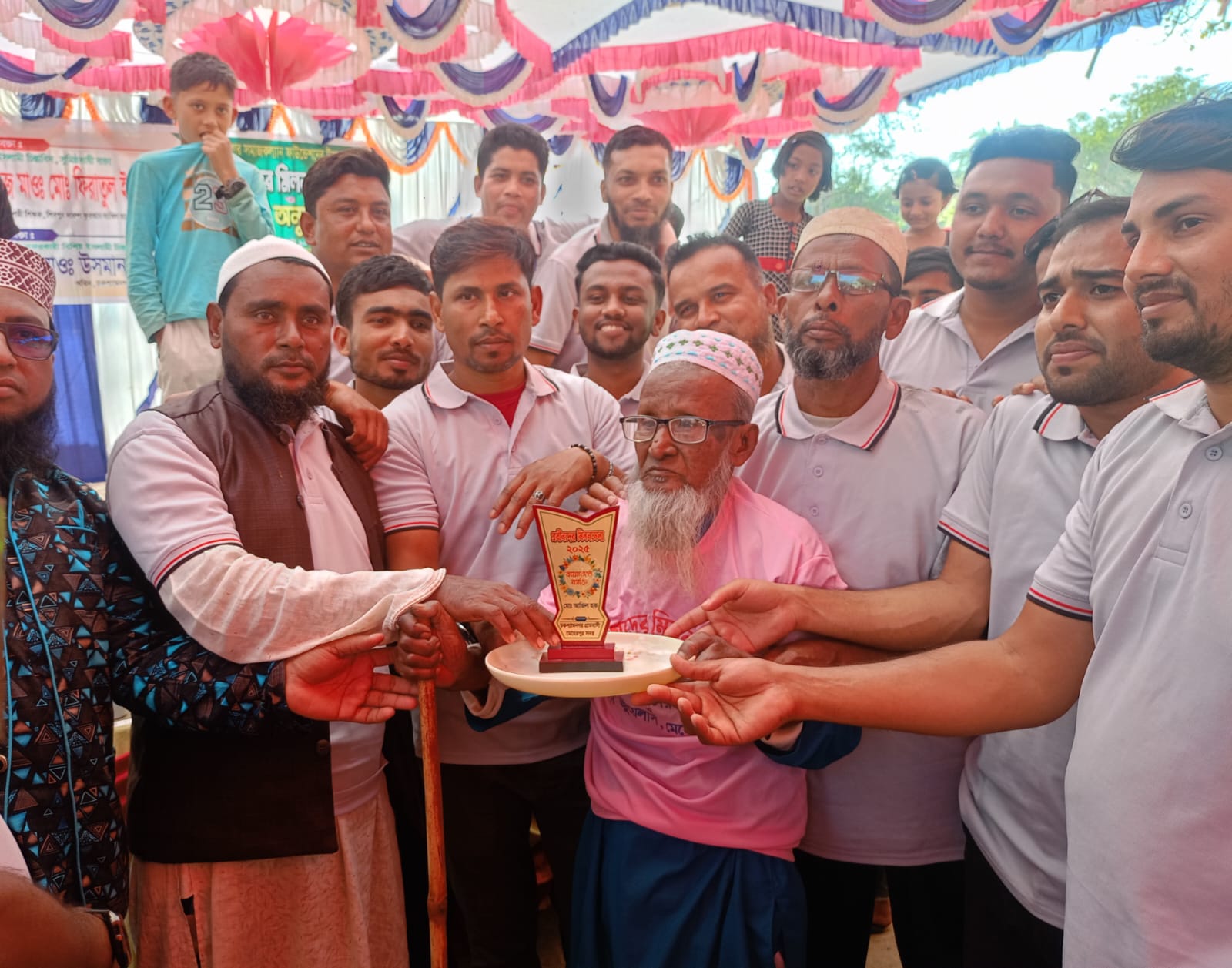 মেহেরপুরে মুরুব্বিদের মিলনমেলা অনুষ্ঠিত