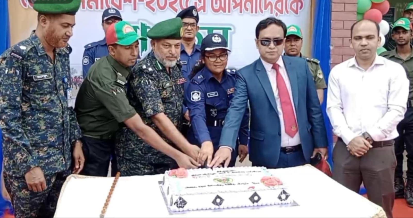 মেহেরপুরে আনসার ও গ্রাম প্রতিরক্ষা বাহিনীর সমাবেশ