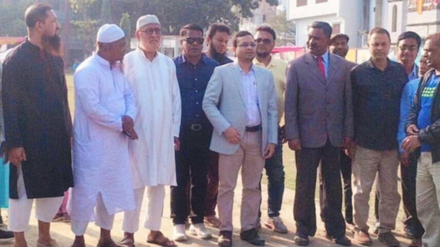 আলমডাঙ্গায় কলেজপাড়া প্রিমিয়ার ক্রিকেট লিগের উদ্বোধন
