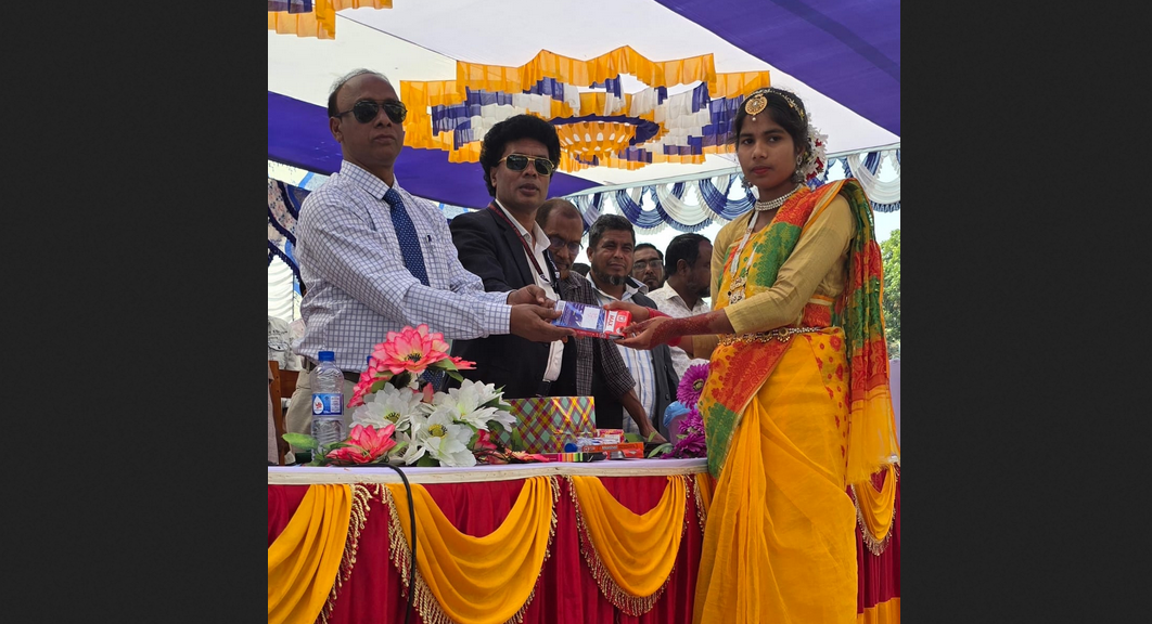 মুক্তারপুর মাধ্যমিক বালিকা বিদ্যালয়ের নবীনবরণ ও বিদায়