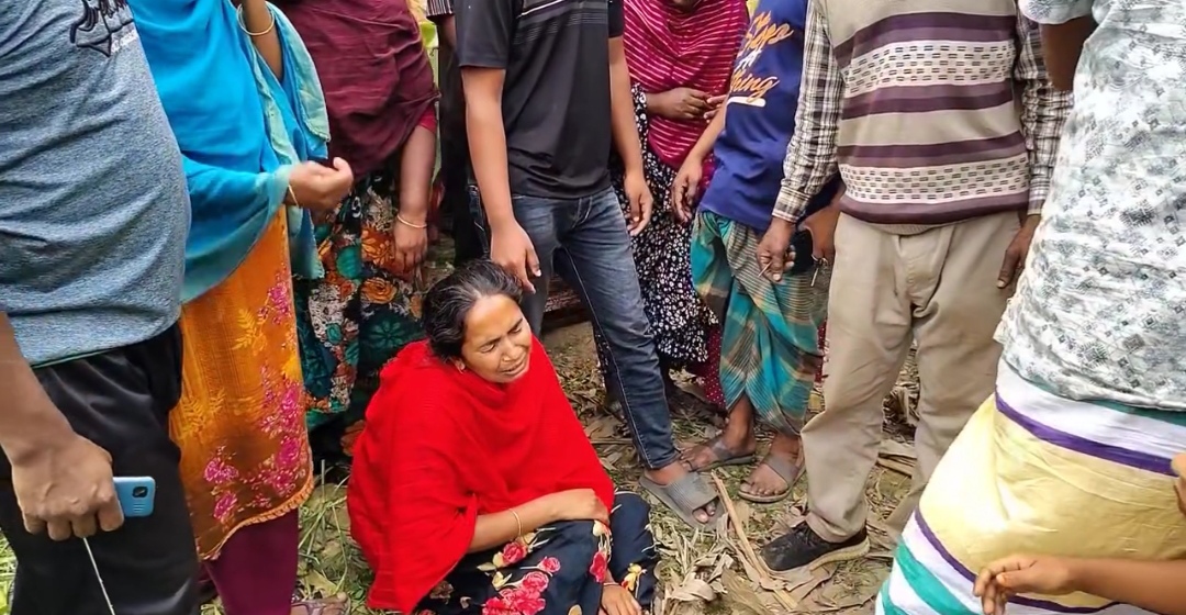 গাংনীতে চালককে ‘খুন’ করে ভ্যান ছিনতাই
