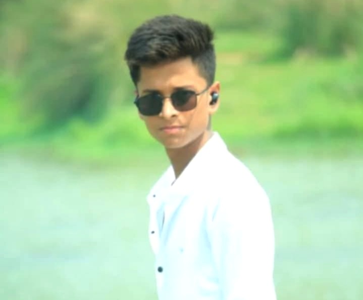 গাংনীতে স্কুলছাত্রের ঝুলন্ত লাশ উদ্ধার