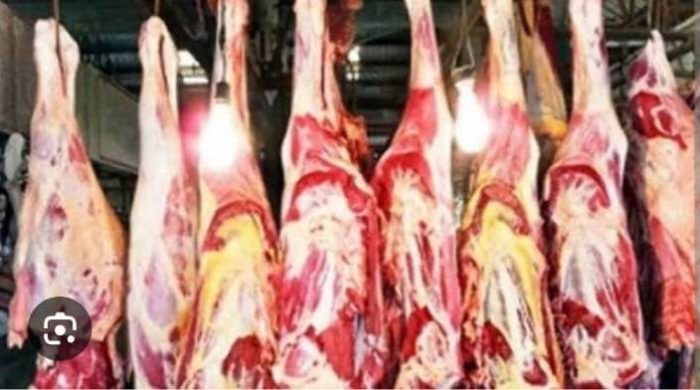 কসাইদের বিরুদ্ধে ব্যবসায়ীদের গণস্বাক্ষর