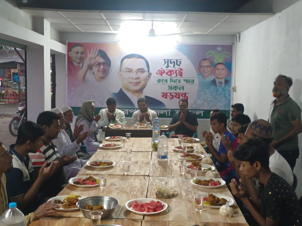 মেহেরপুরে যুবদলের মাসব্যাপী ইফতার বিতরণ
