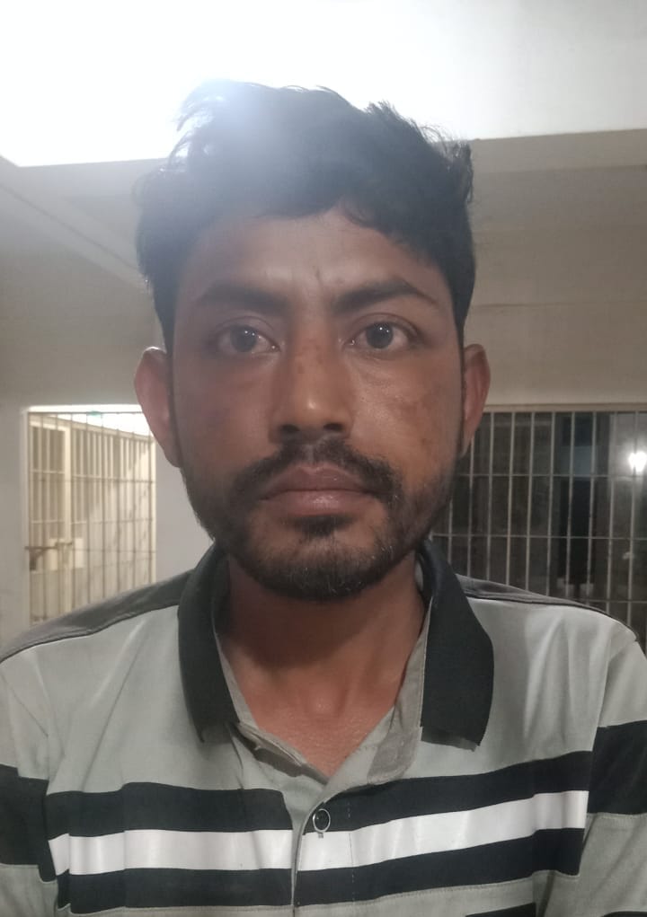 দামুড়হুদায় যৌন হয়রানির অভিযোগে ডিম বিক্রেতা গ্রেপ্তার