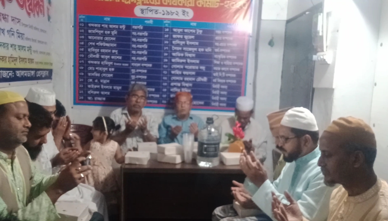 আলমডাঙ্গা প্রেসক্লাবের আলোচনা ও ইফতার