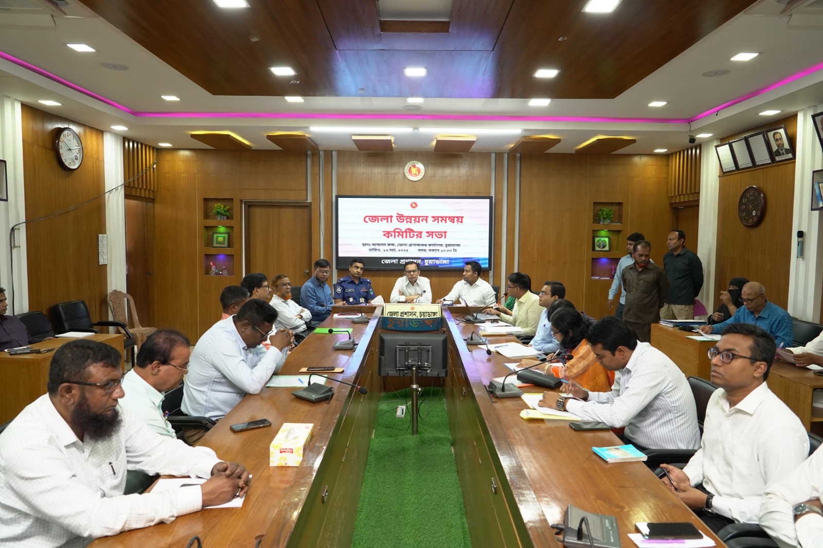 চুয়াডাঙ্গা জেলা উন্নয়ন সমন্বয় কমিটির মাসিক সভায় ডিসি জহিরুল ইসলাম