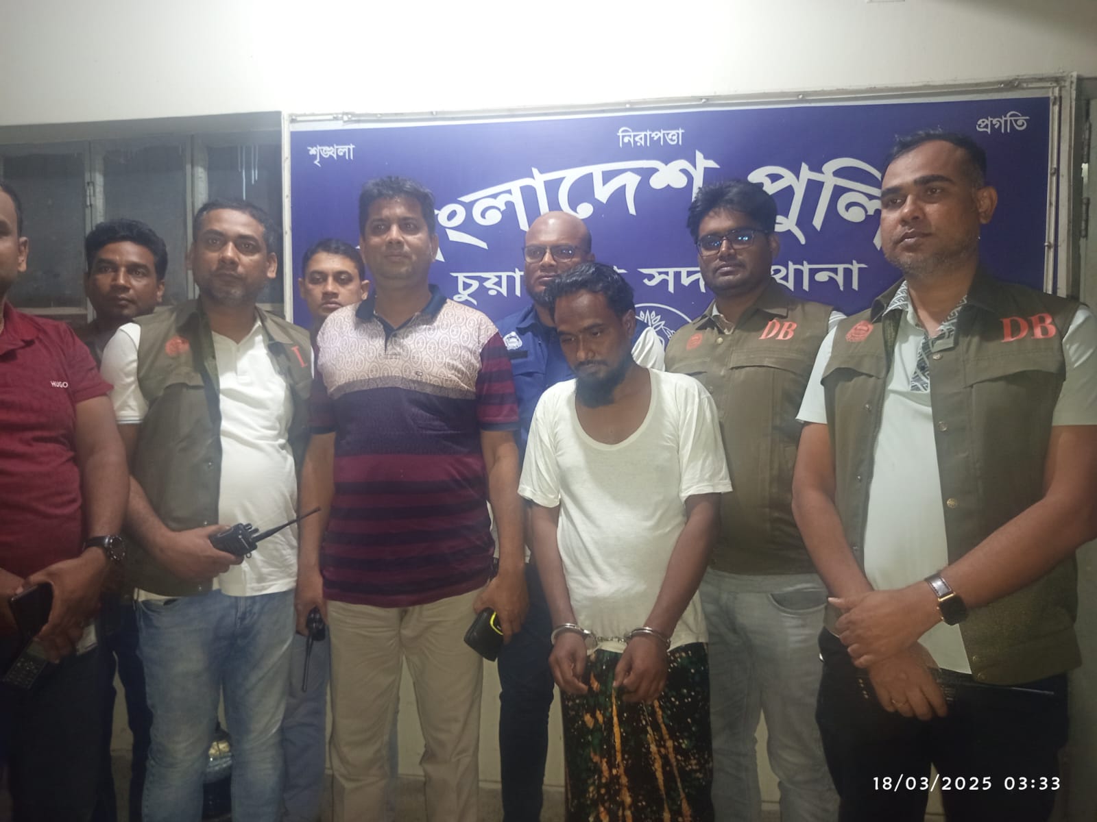 চুয়াডাঙ্গায় বাবার বিরুদ্ধে নাবালিকা মেয়েকে ধর্ষণ চেষ্টার অভিযোগ