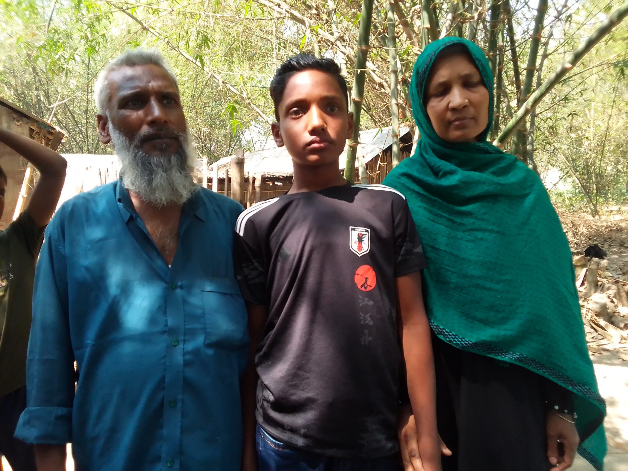 দাফনের আড়াই মাস পর বাড়ি ফিরল কিশোর!