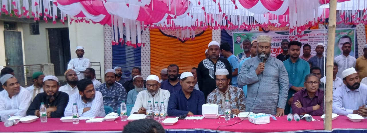 চুয়াডাঙ্গার মখালডাঙ্গা ইউনিয়ন বিএনপির ইফতার ও দোয়া মাহফিলে শরীফুজ্জামান শরীফ
