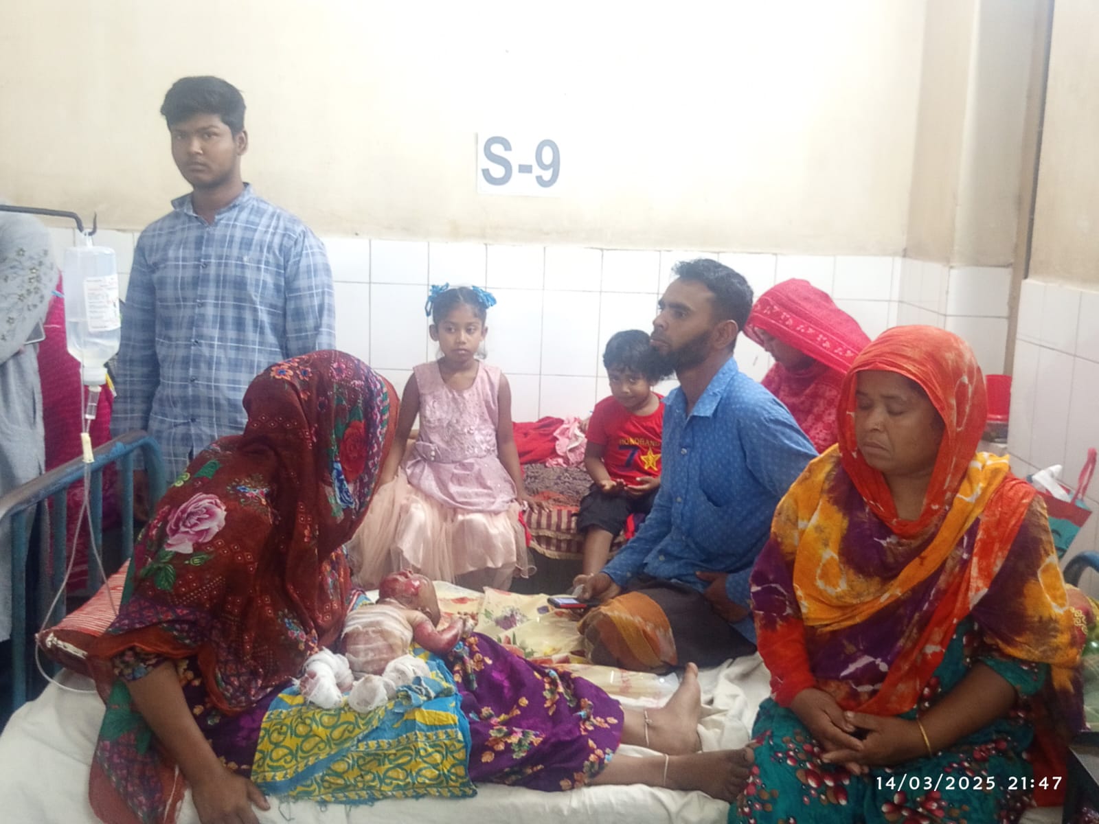 তিতুদহে আগুনে দগ্ধ ২৭ দিনের শিশু