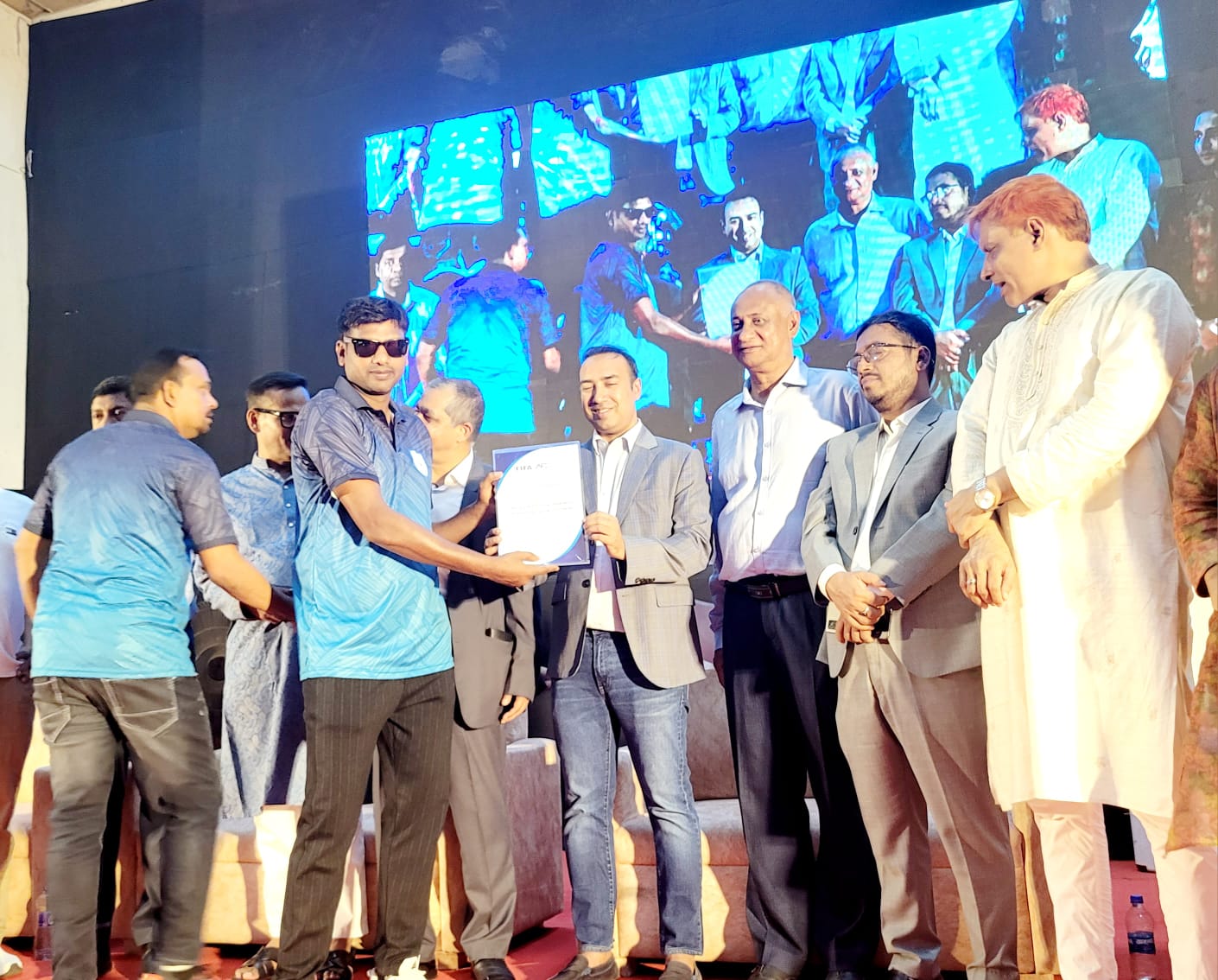 বাফুফের নিবন্ধনভুক্ত ক্লাবের মর্যাদা পেল চুয়াডাঙ্গা ফুটবল একাডেমি