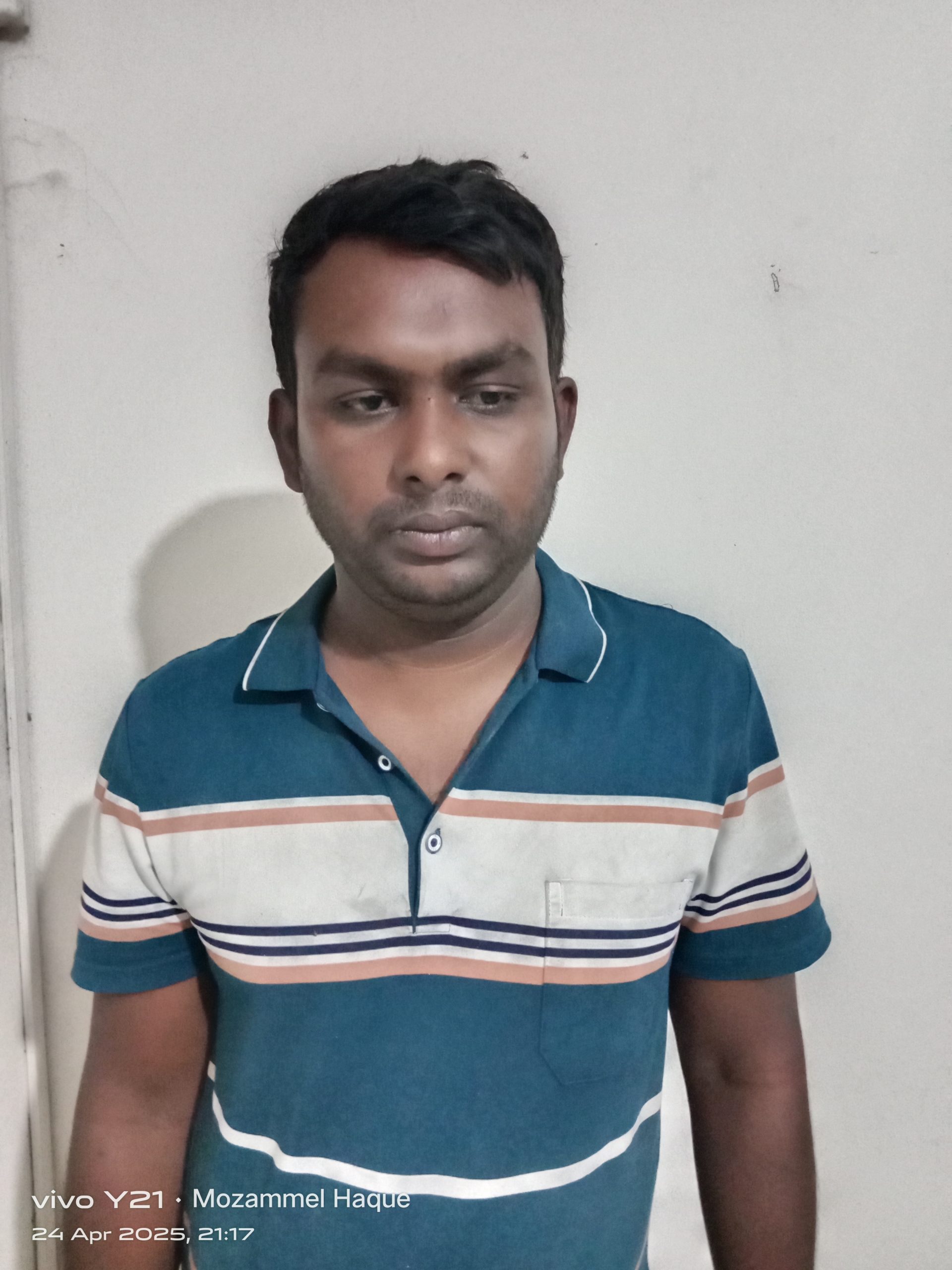 দামুড়হুদায় মোটরসাইকেল চুরির সময় হাতেনাতে চোর আটক