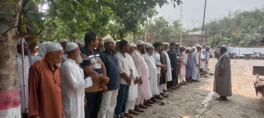 খেলাফত মজলিস নেতা জুবায়েরের দাদীর দাফন সম্পন্ন