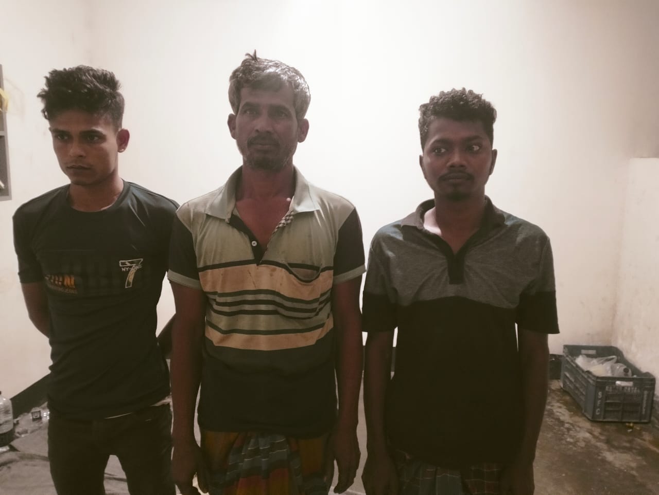 চুয়াডাঙ্গায় ইজিবাইক চোর চক্রের ৩ সদস্য গ্রেপ্তার, ইজিবাইকের মালামাল উদ্ধার