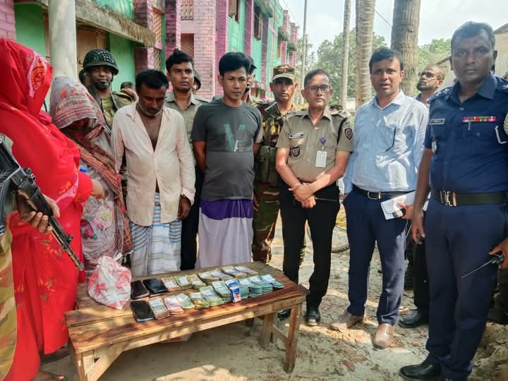 মেহেরপুরে স্বামী-স্ত্রী, শ্বশুর-শাশুড়ীসহ আটক ৫, মাদক উদ্ধার